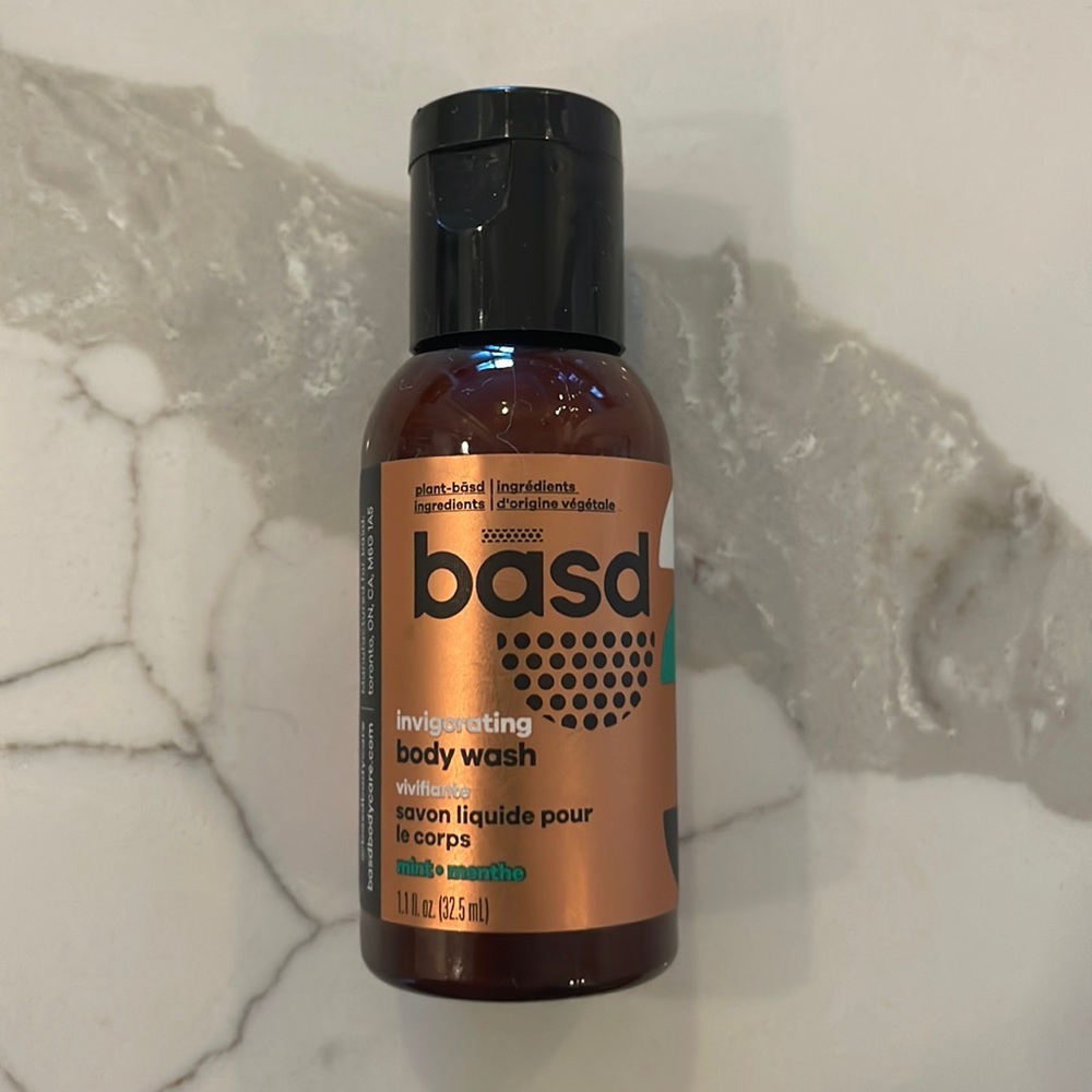 🌸5/$25🌸 Basd invigorating body wash